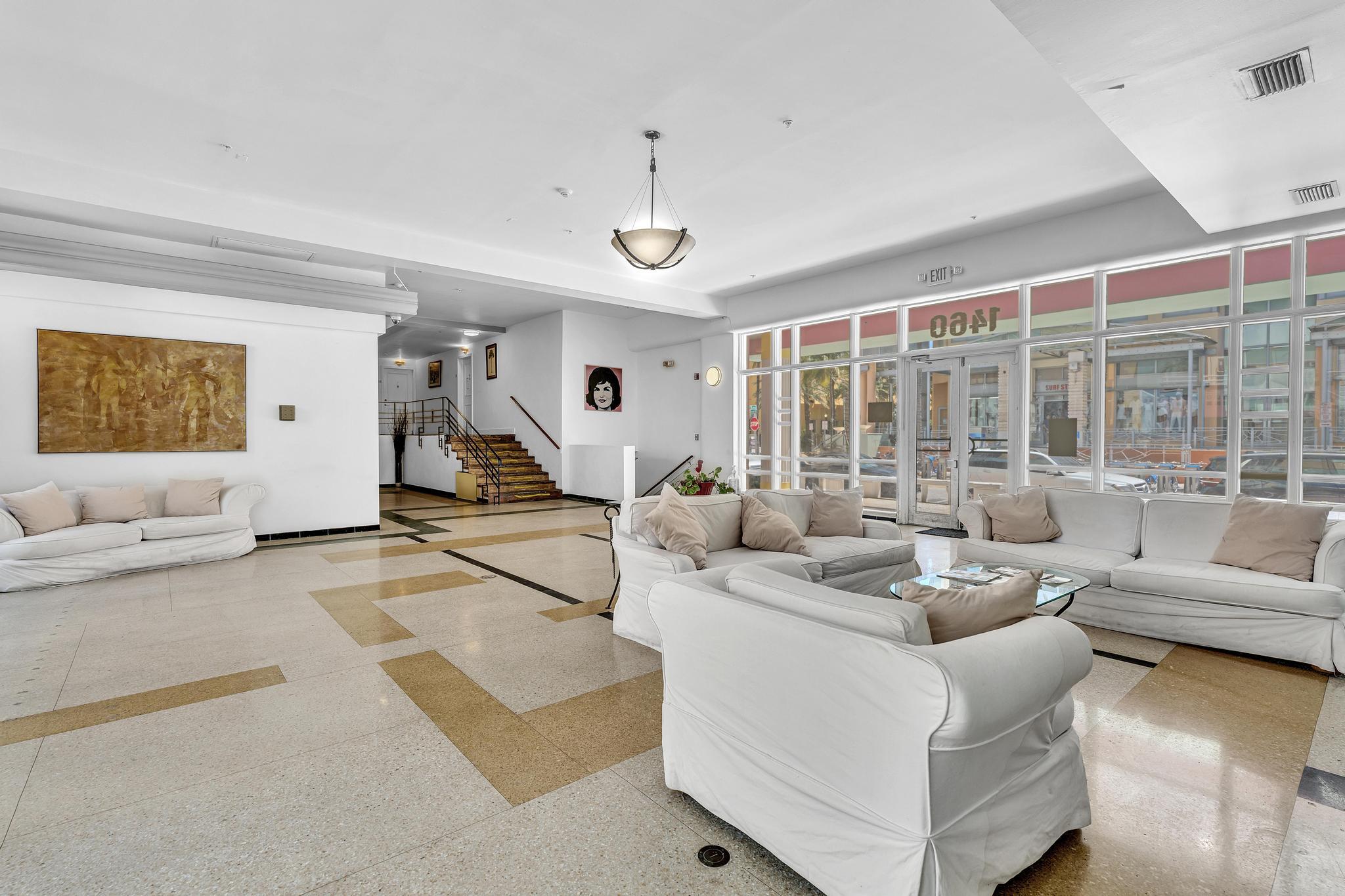 THE DRAKE CONDO - Residential