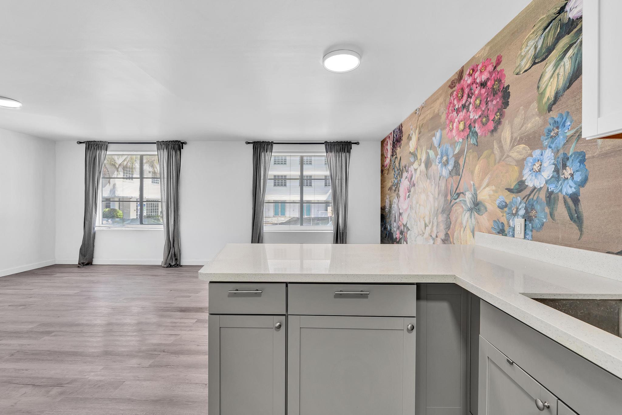 THE DRAKE CONDO - Residential