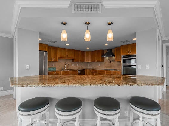 155 YACHT CLUB Drive 407 & 408