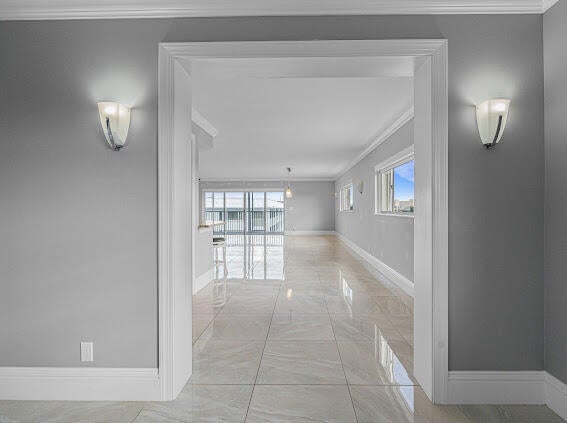 155 YACHT CLUB Drive 407 & 408
