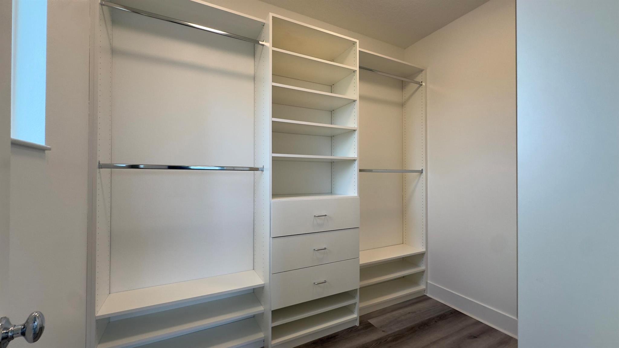 ALTON NEIGHBORHOOD - Residential Lease