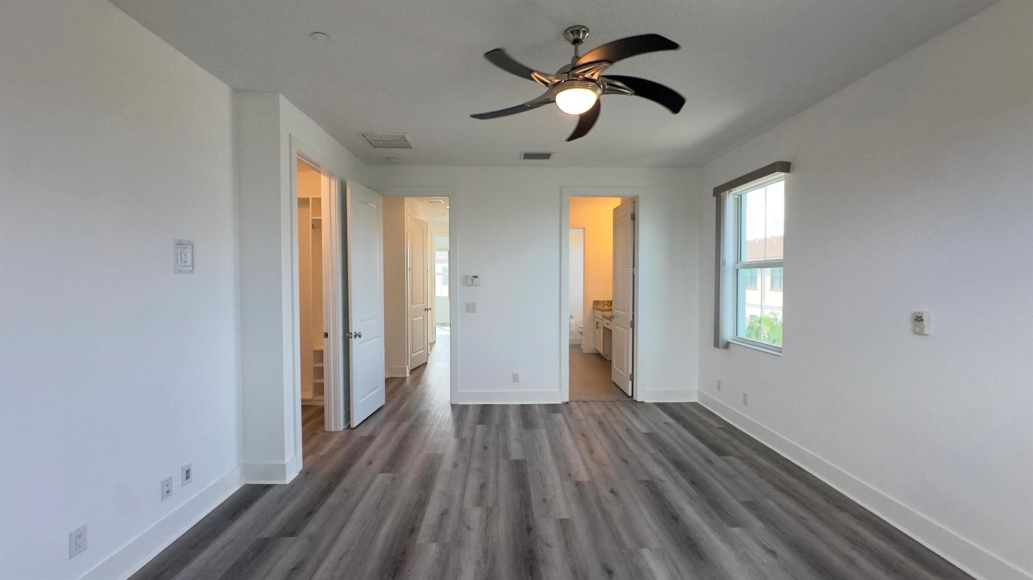 ALTON NEIGHBORHOOD - Residential Lease