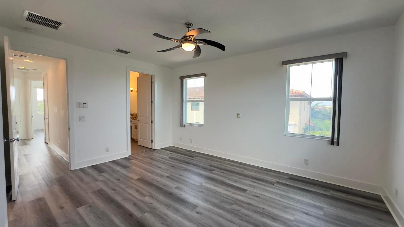 ALTON NEIGHBORHOOD - Residential Lease