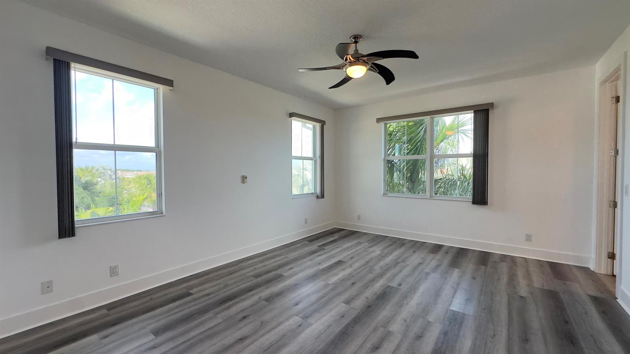 ALTON NEIGHBORHOOD - Residential Lease