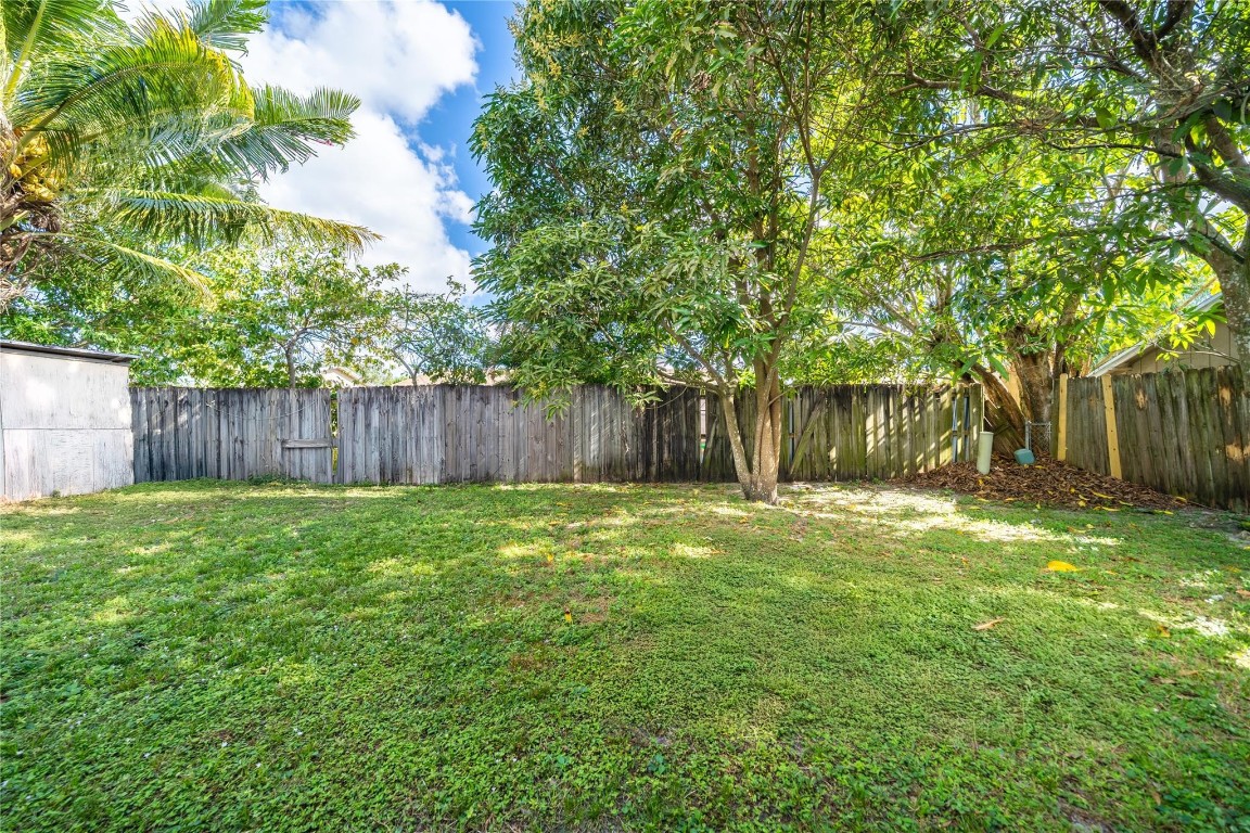 North Lauderdale Village - Residential