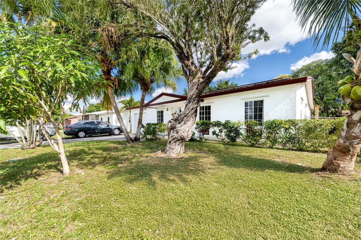 North Lauderdale Village - Residential