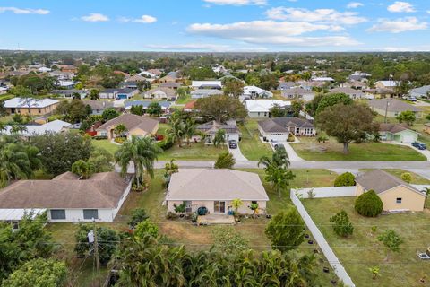 A home in Port St Lucie