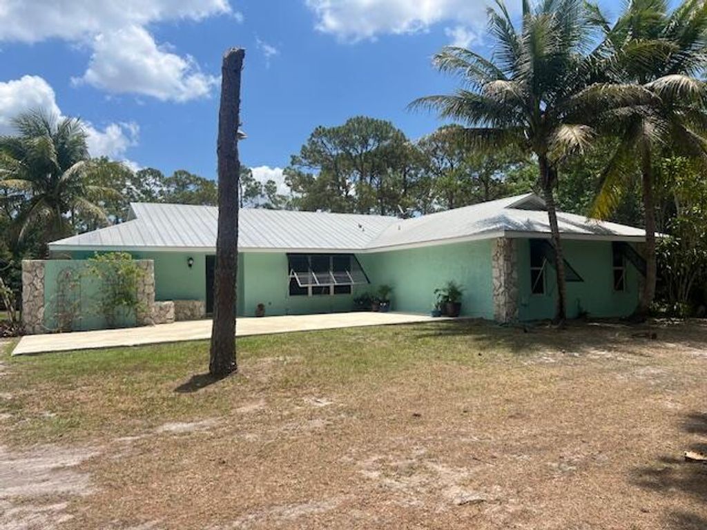 Photo of 16824 130th Avenue N, Jupiter, FL 33478 (MLS # R11089281)