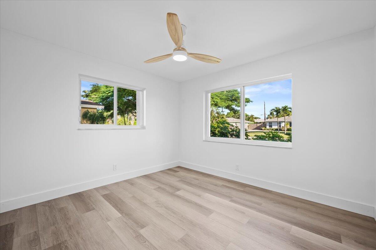 TROPIC PALMS 1 - Residential