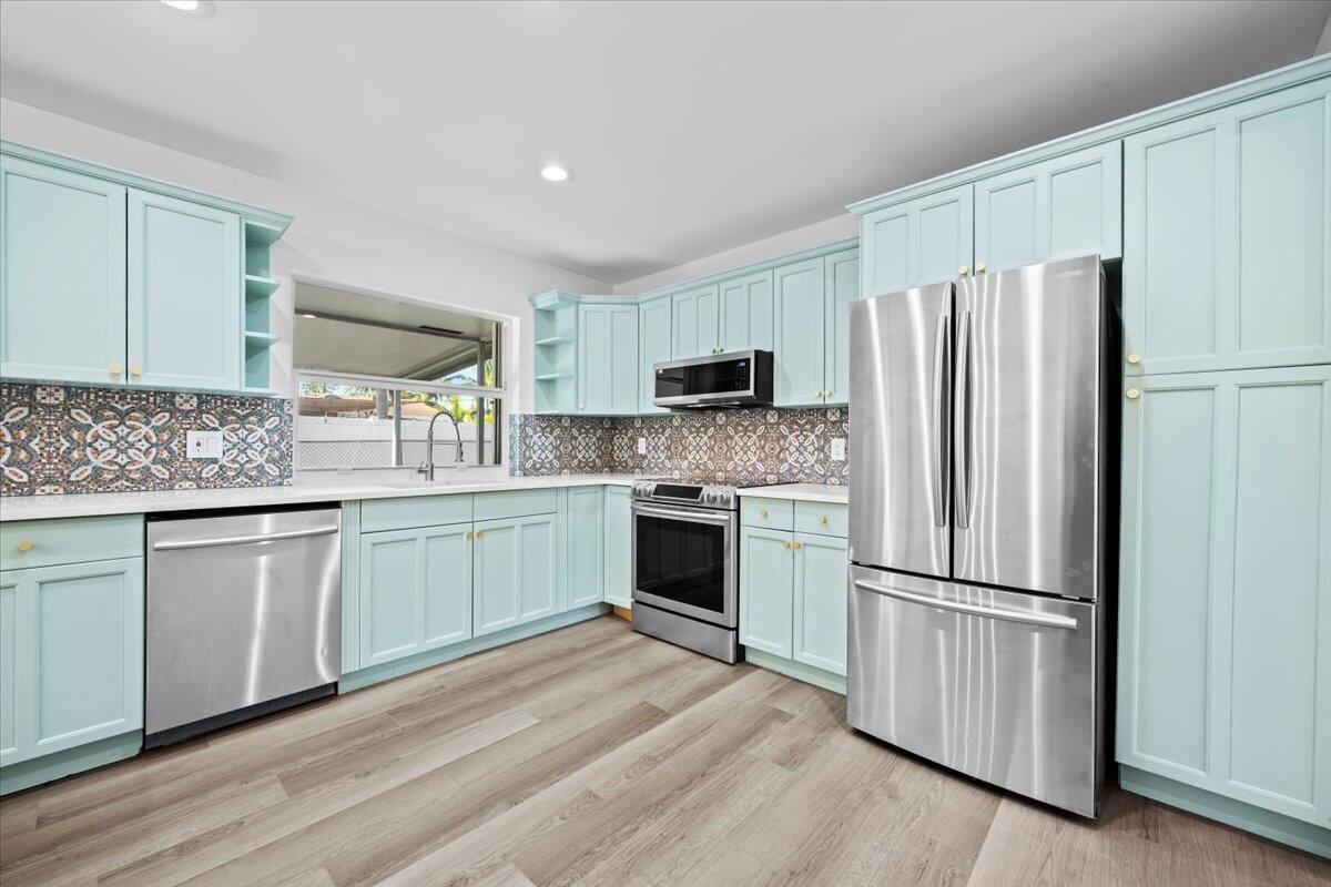 TROPIC PALMS 1 - Residential