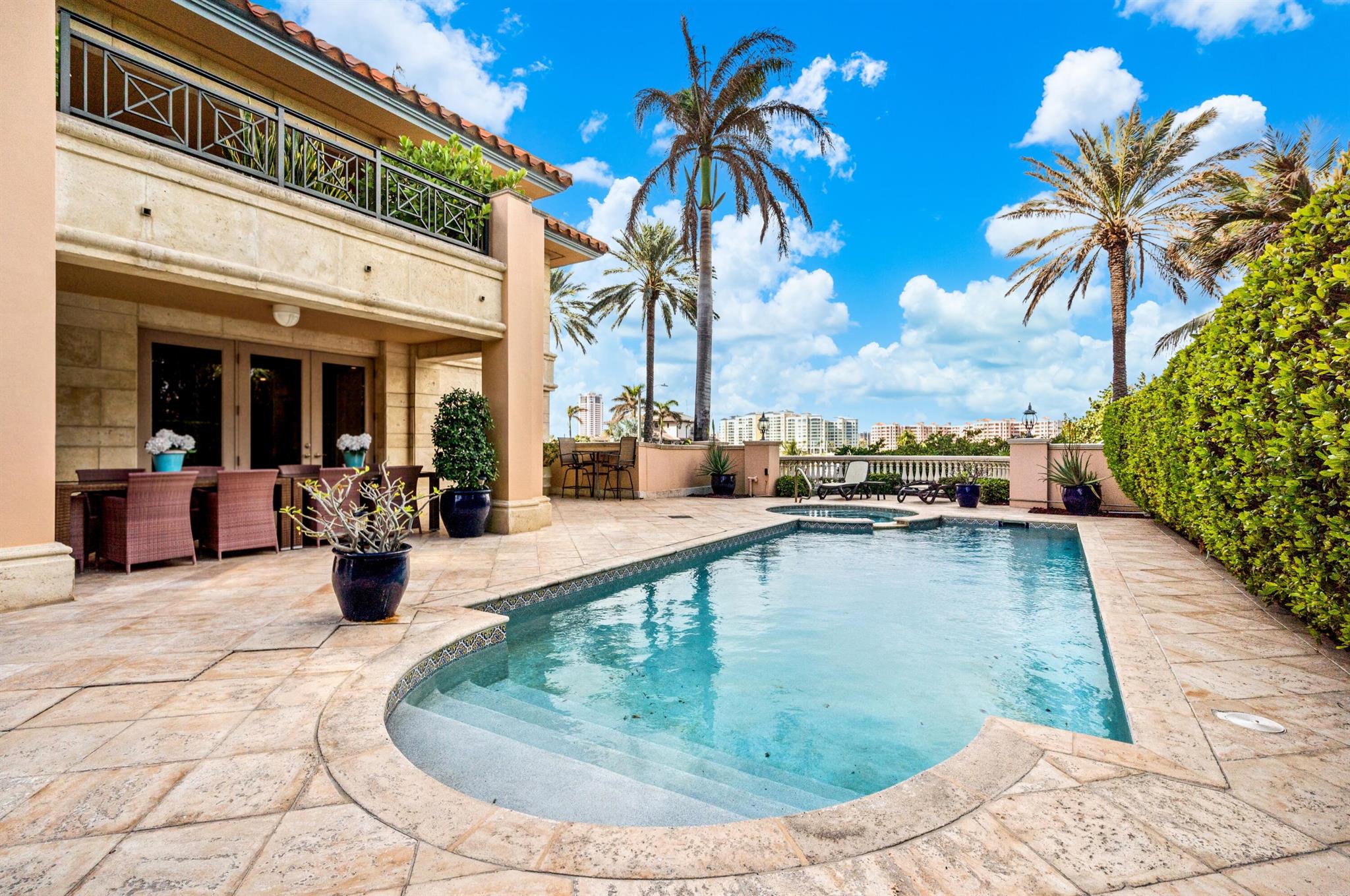 EXCELSIOR - Residential