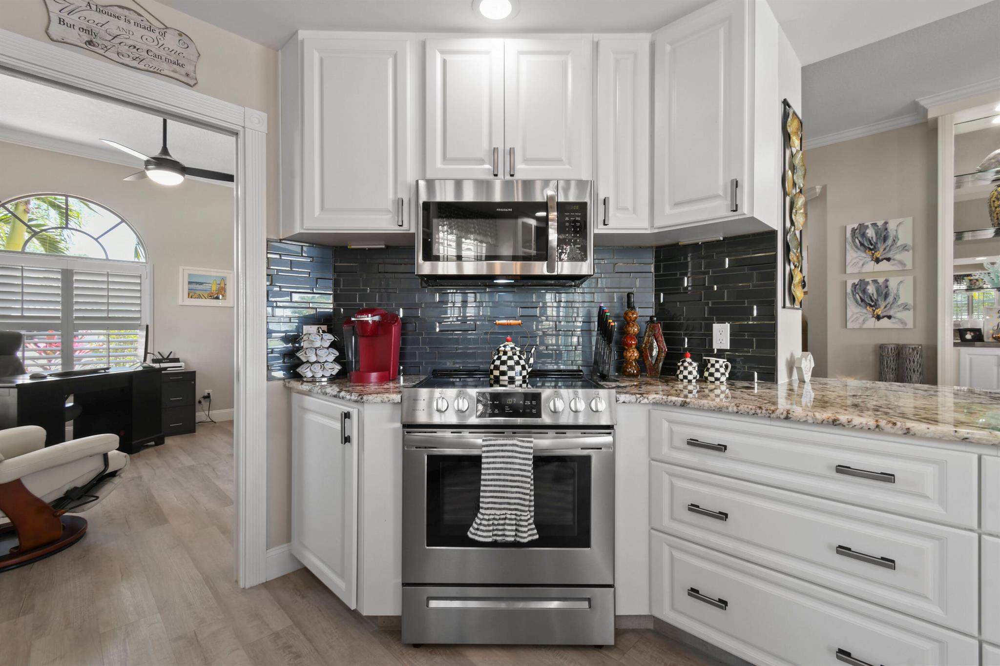 DOUBLE TREE - Residential