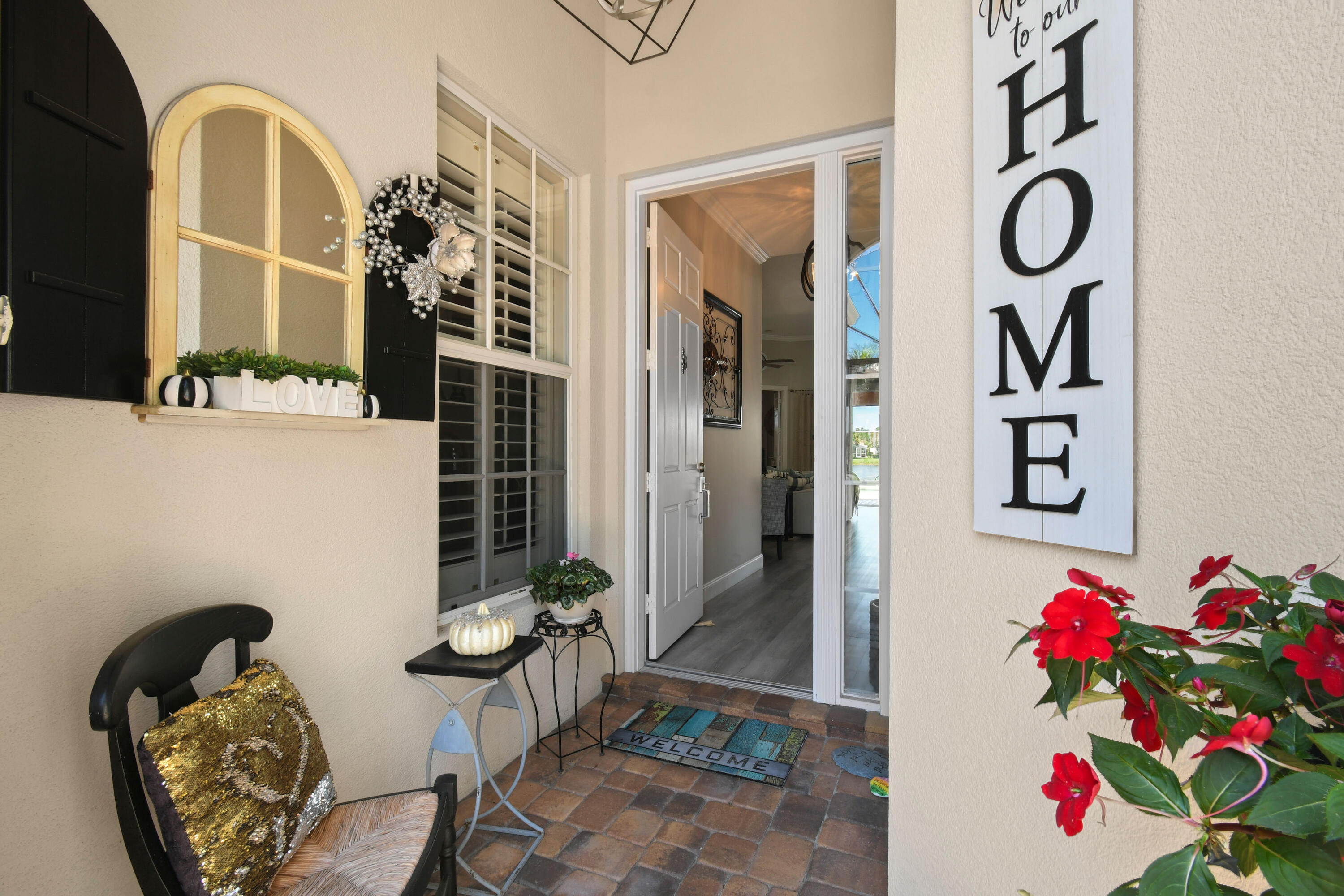 DOUBLE TREE - Residential