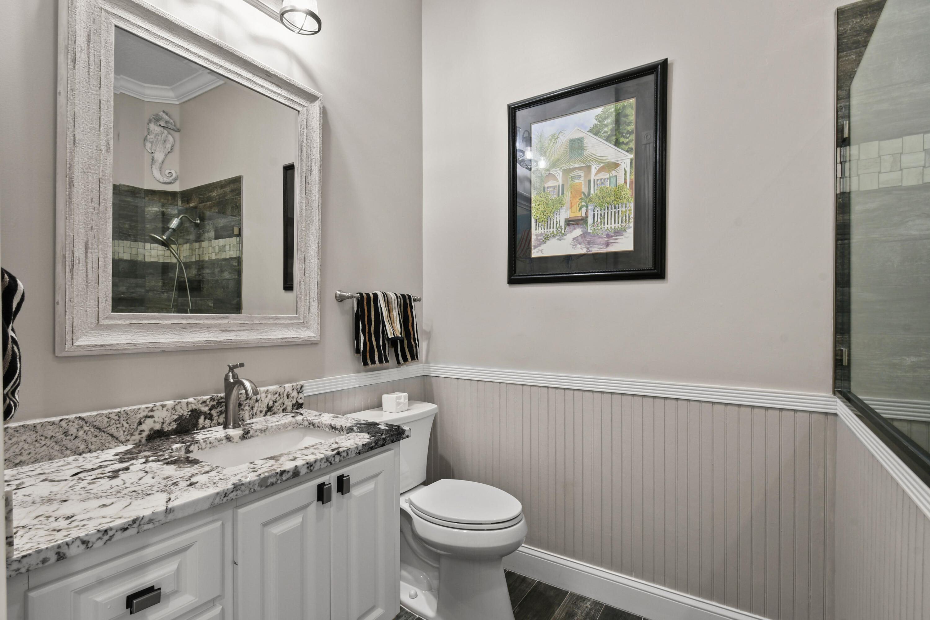 DOUBLE TREE - Residential