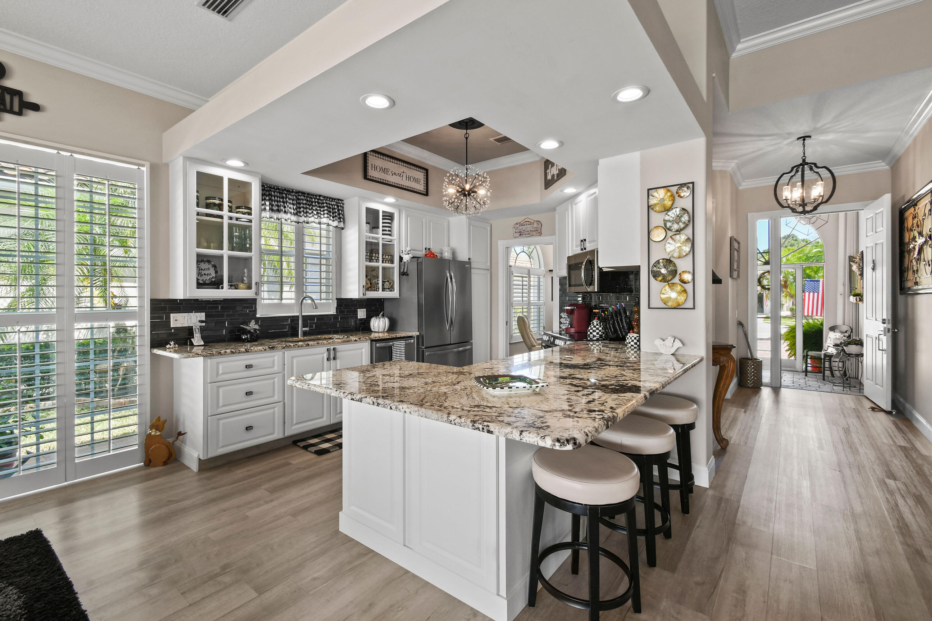 DOUBLE TREE - Residential