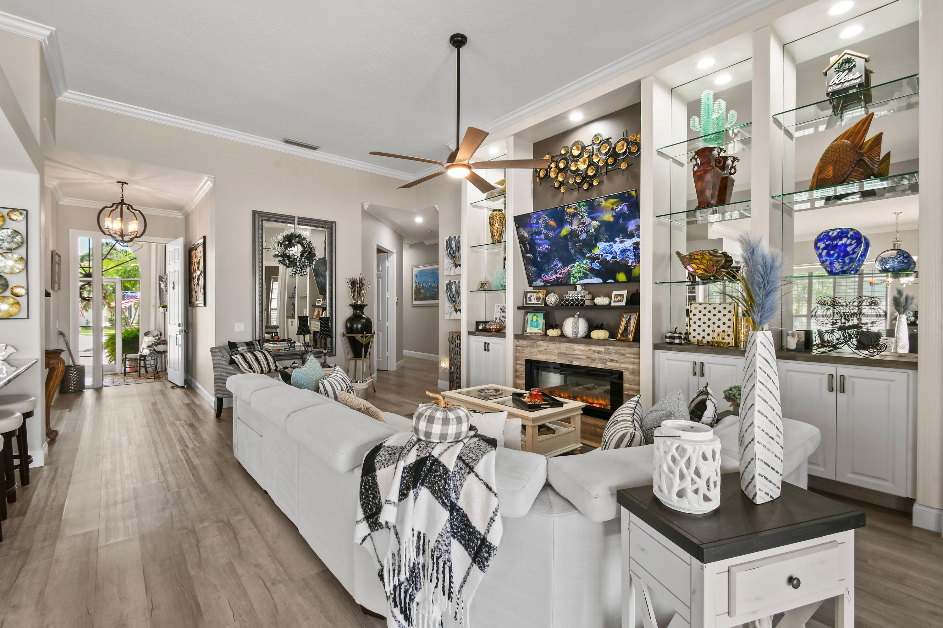 DOUBLE TREE - Residential