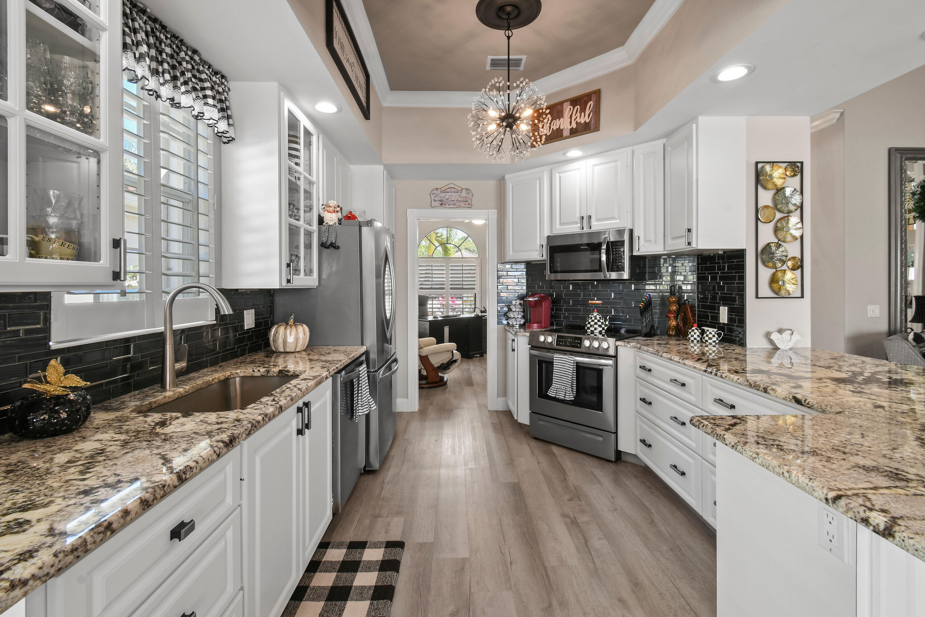 DOUBLE TREE - Residential