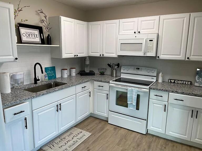 SEBASTIAN HIGHLANDS UNIT - Residential Income