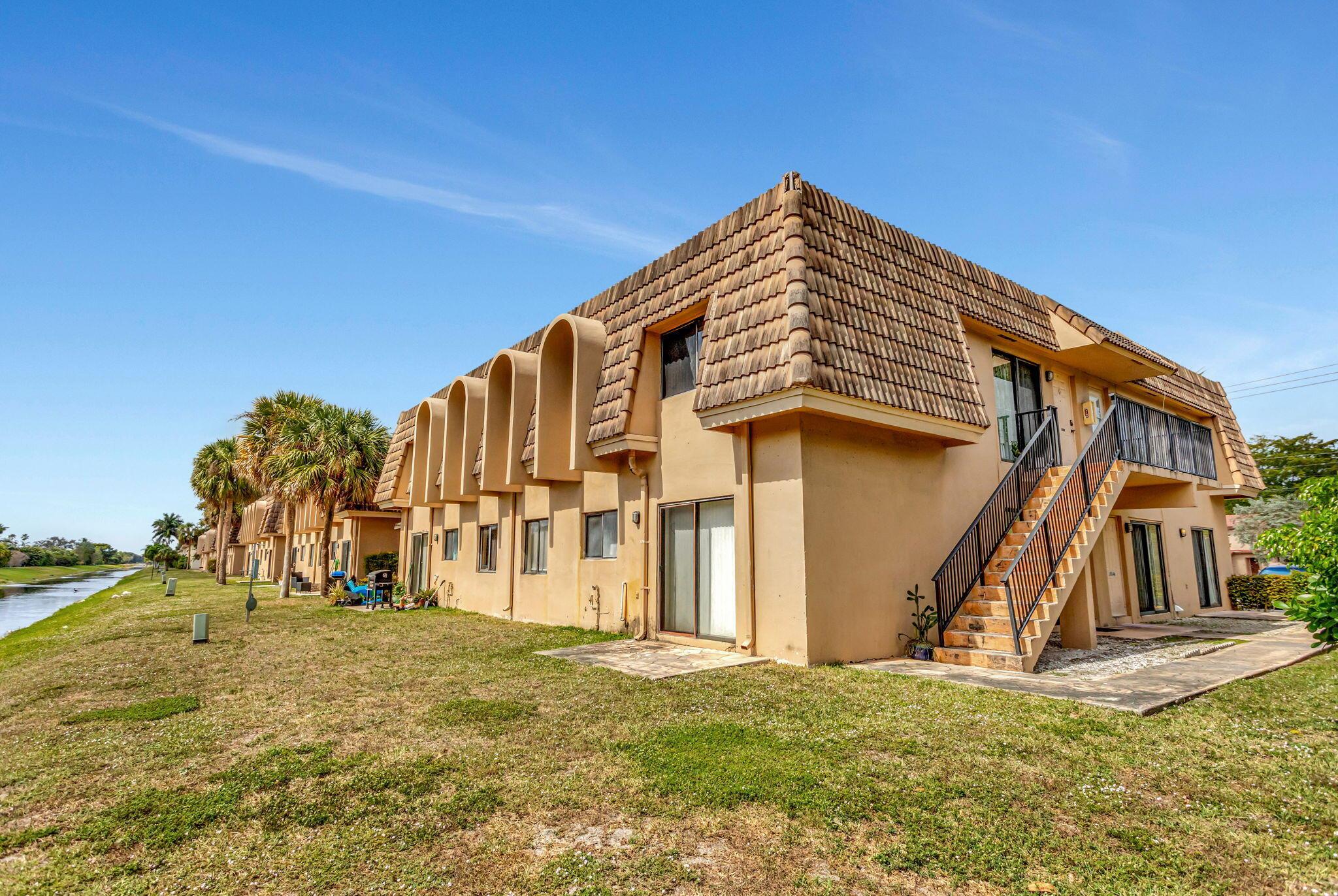 CYPRESS CREEK VILLAS - Residential
