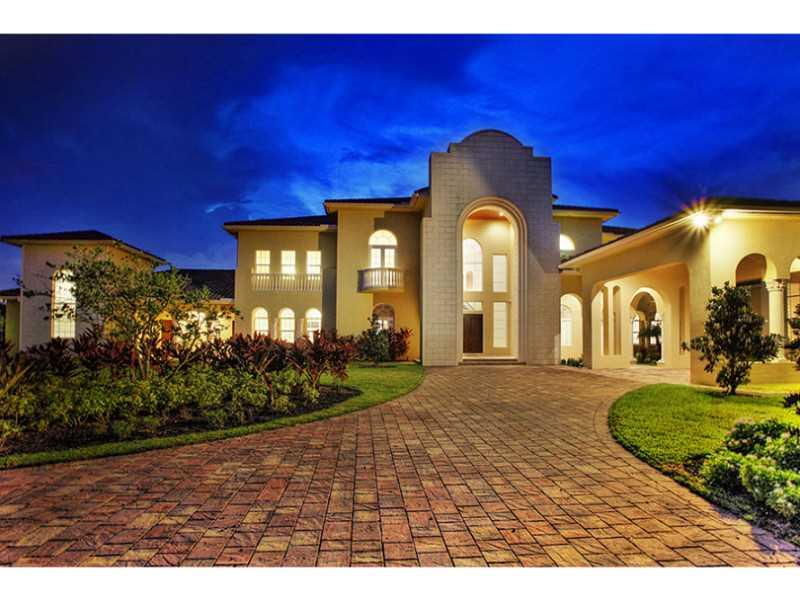 HUMPHRIES HIDEAWAY - Residential