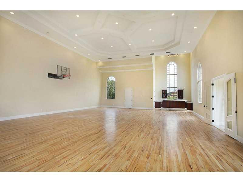 HUMPHRIES HIDEAWAY - Residential