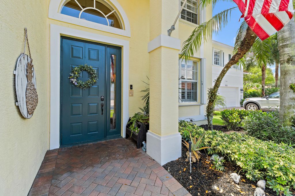 Photo of 112 Hidden Hollow Drive, Palm Beach Gardens, FL 33418 (MLS # R11168613)