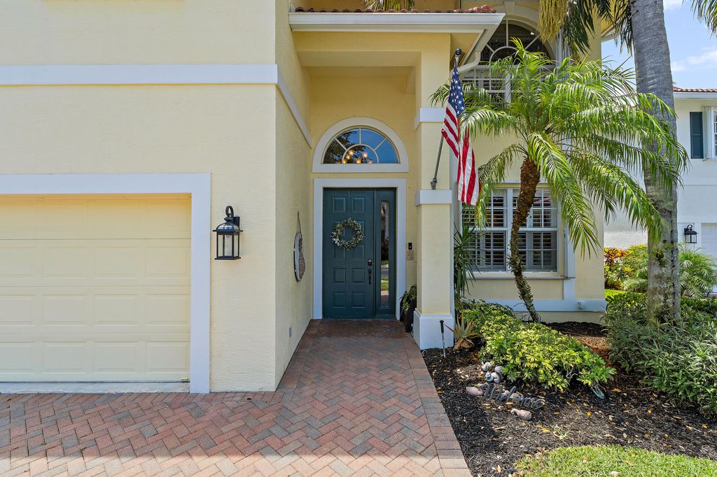 Photo of 112 Hidden Hollow Drive, Palm Beach Gardens, FL 33418 (MLS # R11168613)