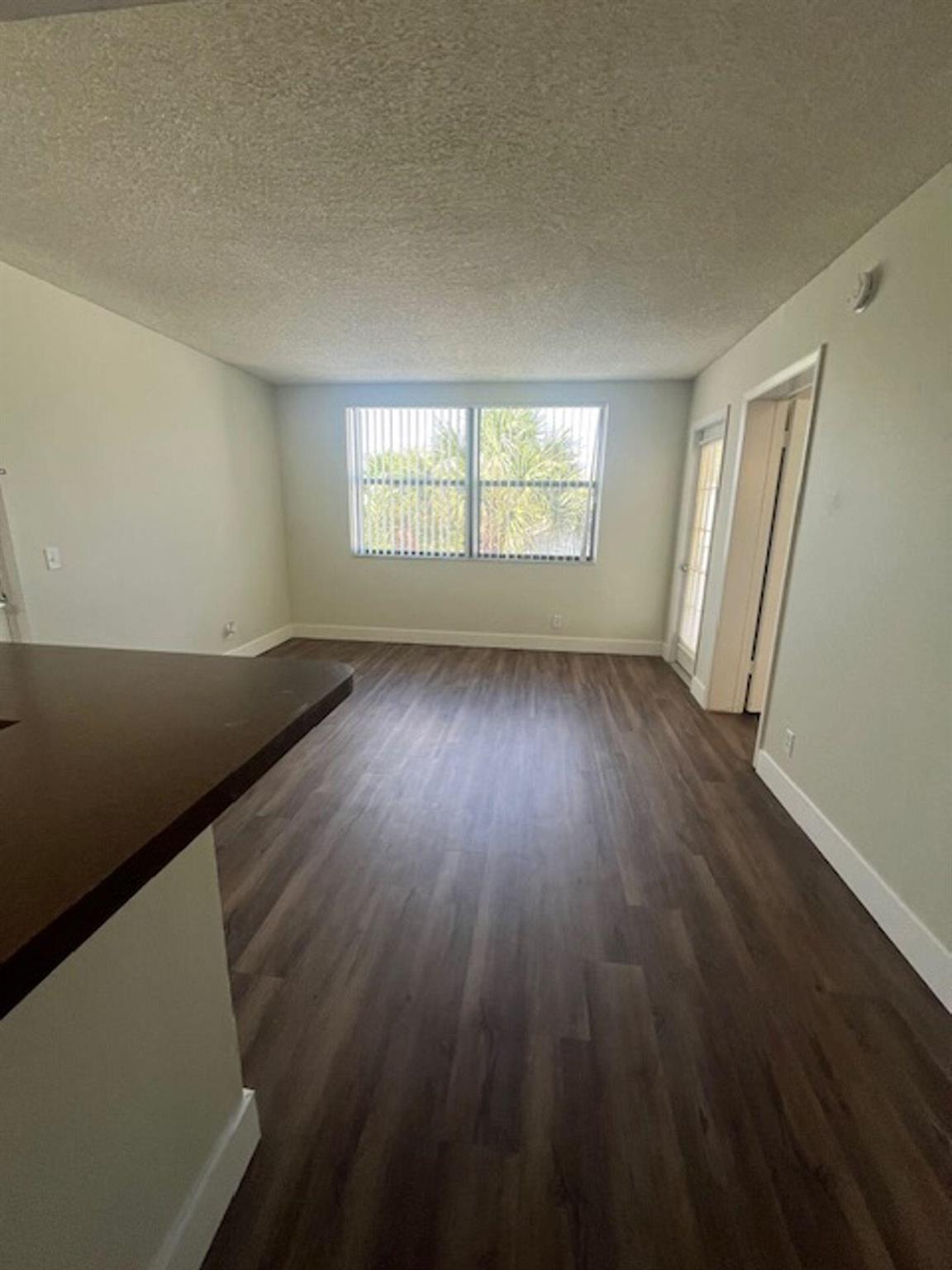CLEAR LAKE CLUB CONDO - Residential Lease