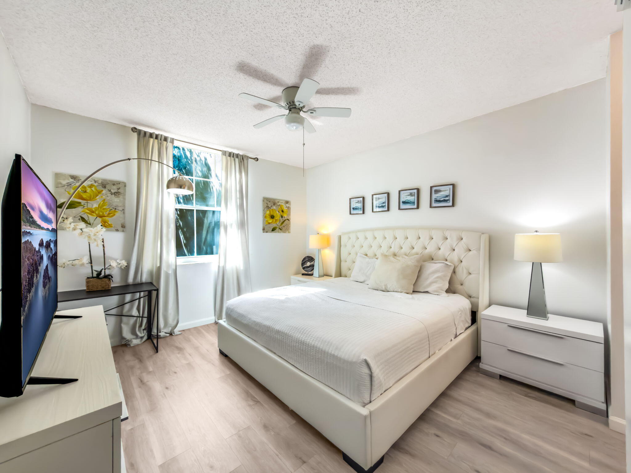 COURTYARDS IN CITYPLACE CONDO - Residential