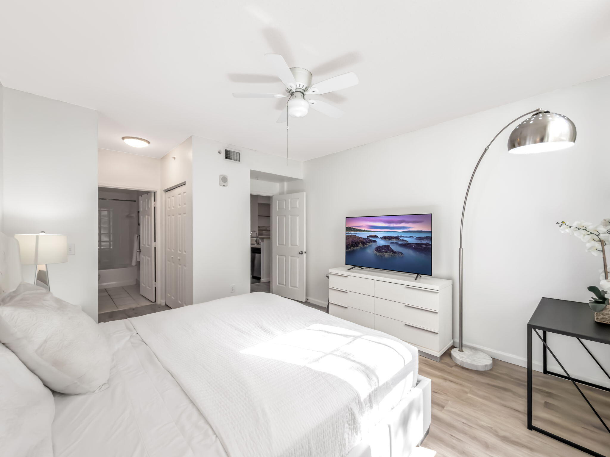 COURTYARDS IN CITYPLACE CONDO - Residential