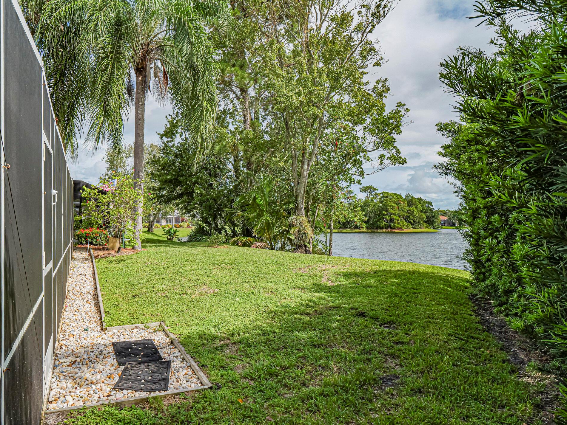 HARBOUR POINTE - Residential