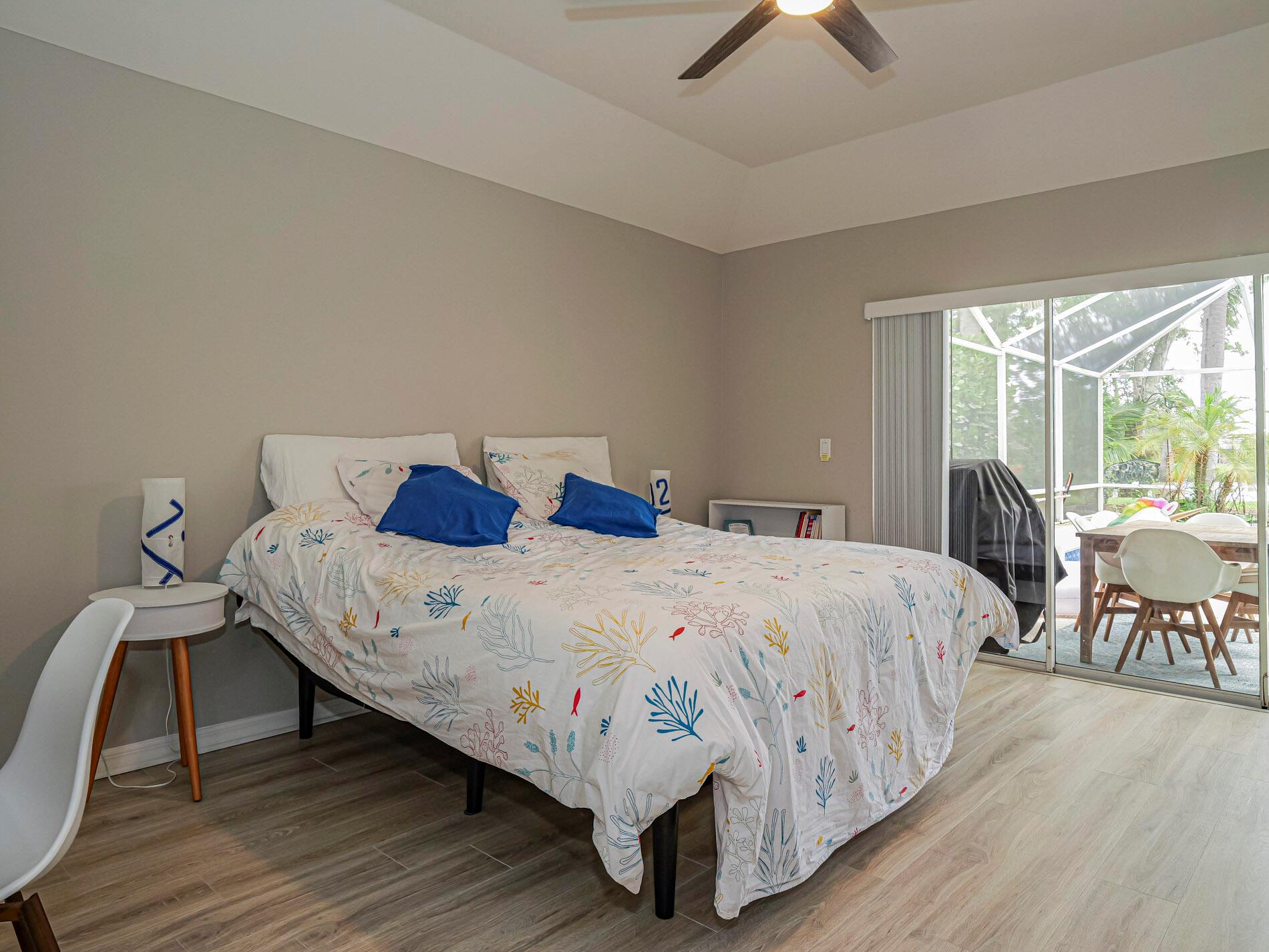 HARBOUR POINTE - Residential