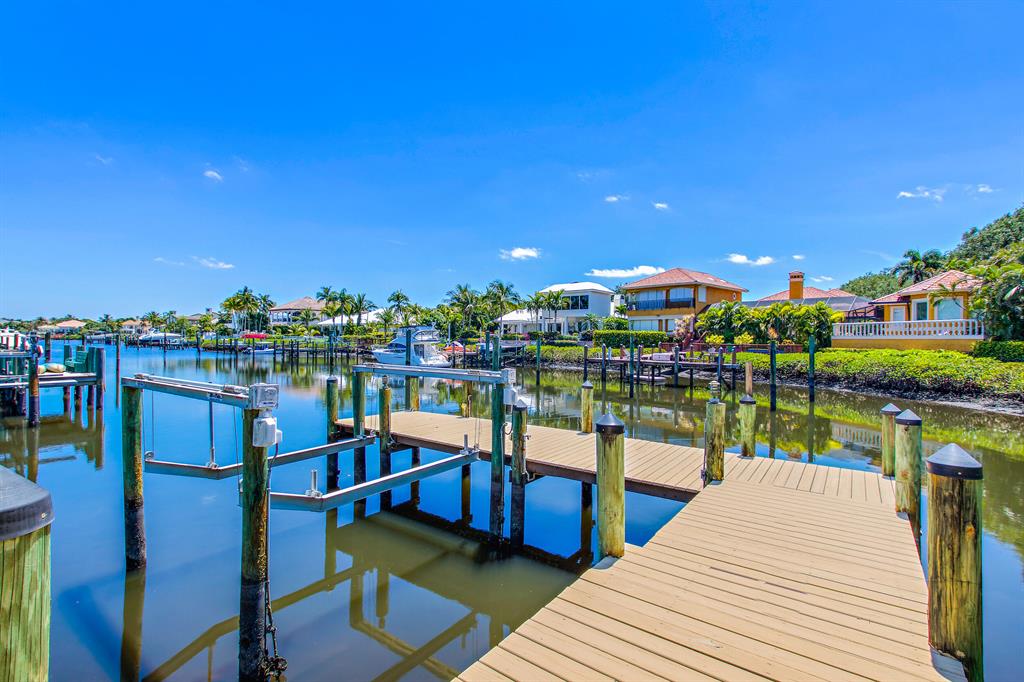 Admirals Cove - Residential