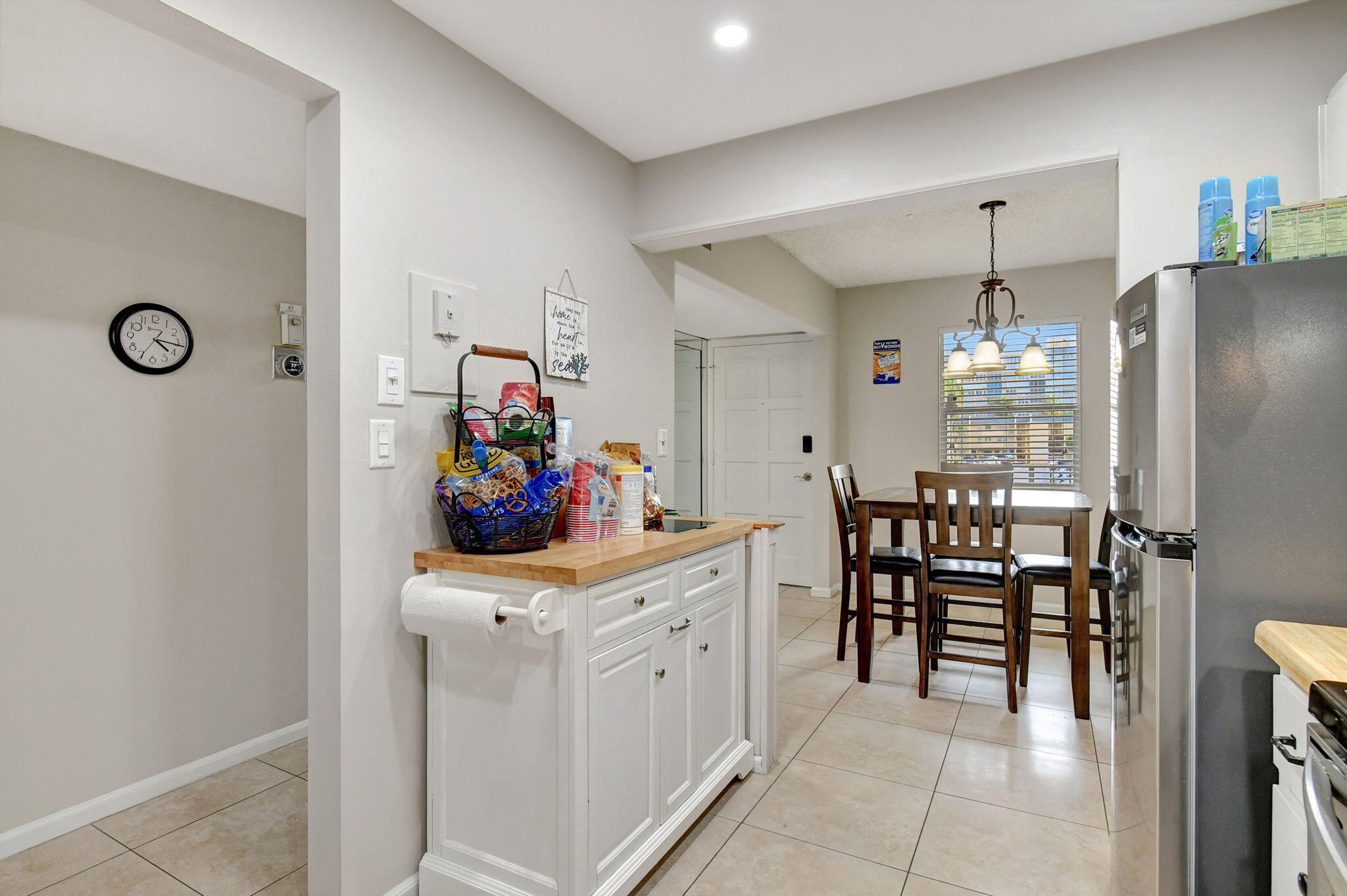 ISLAND CLUB ONE CONDO - Residential