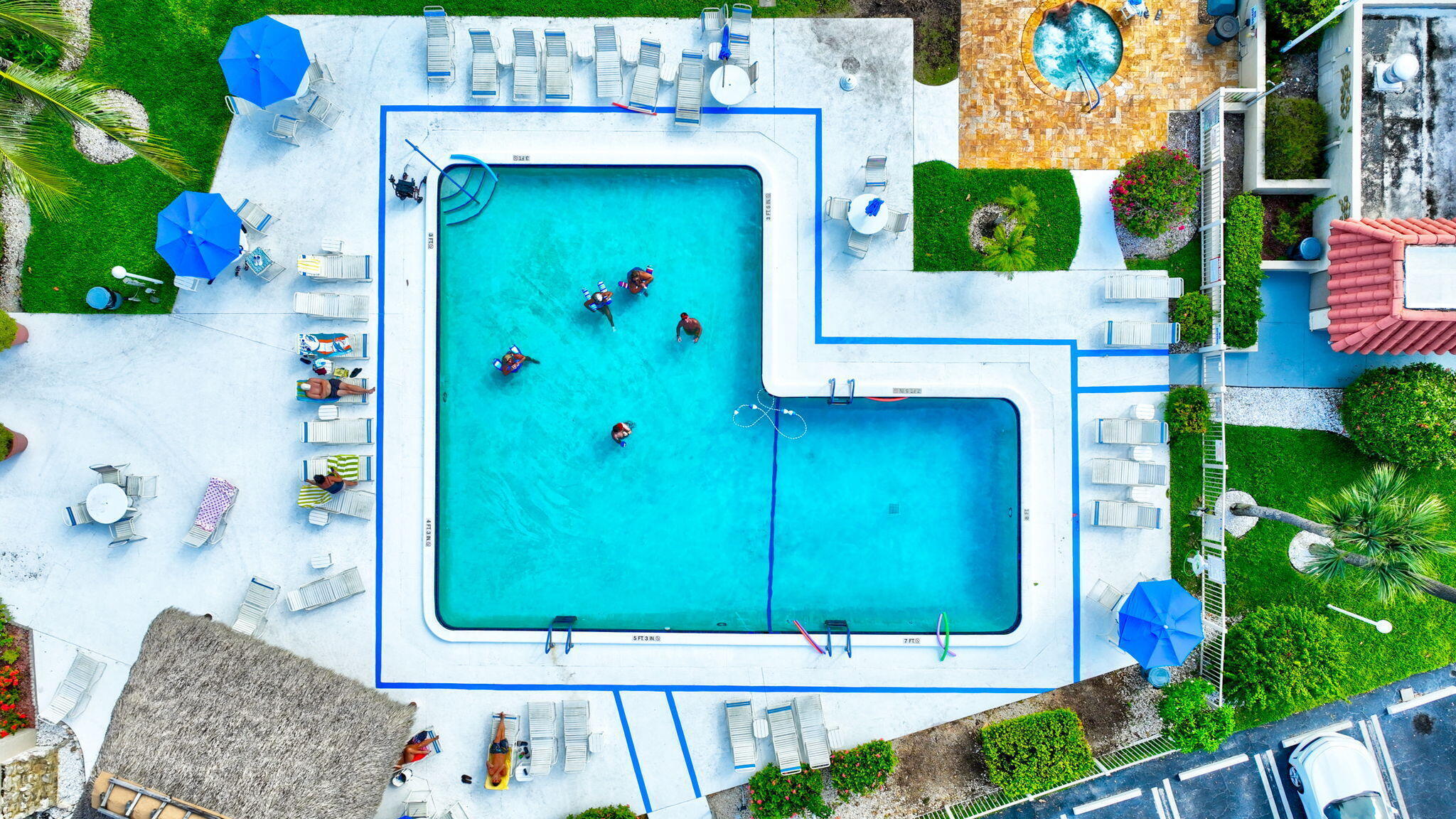 ISLAND CLUB ONE CONDO - Residential