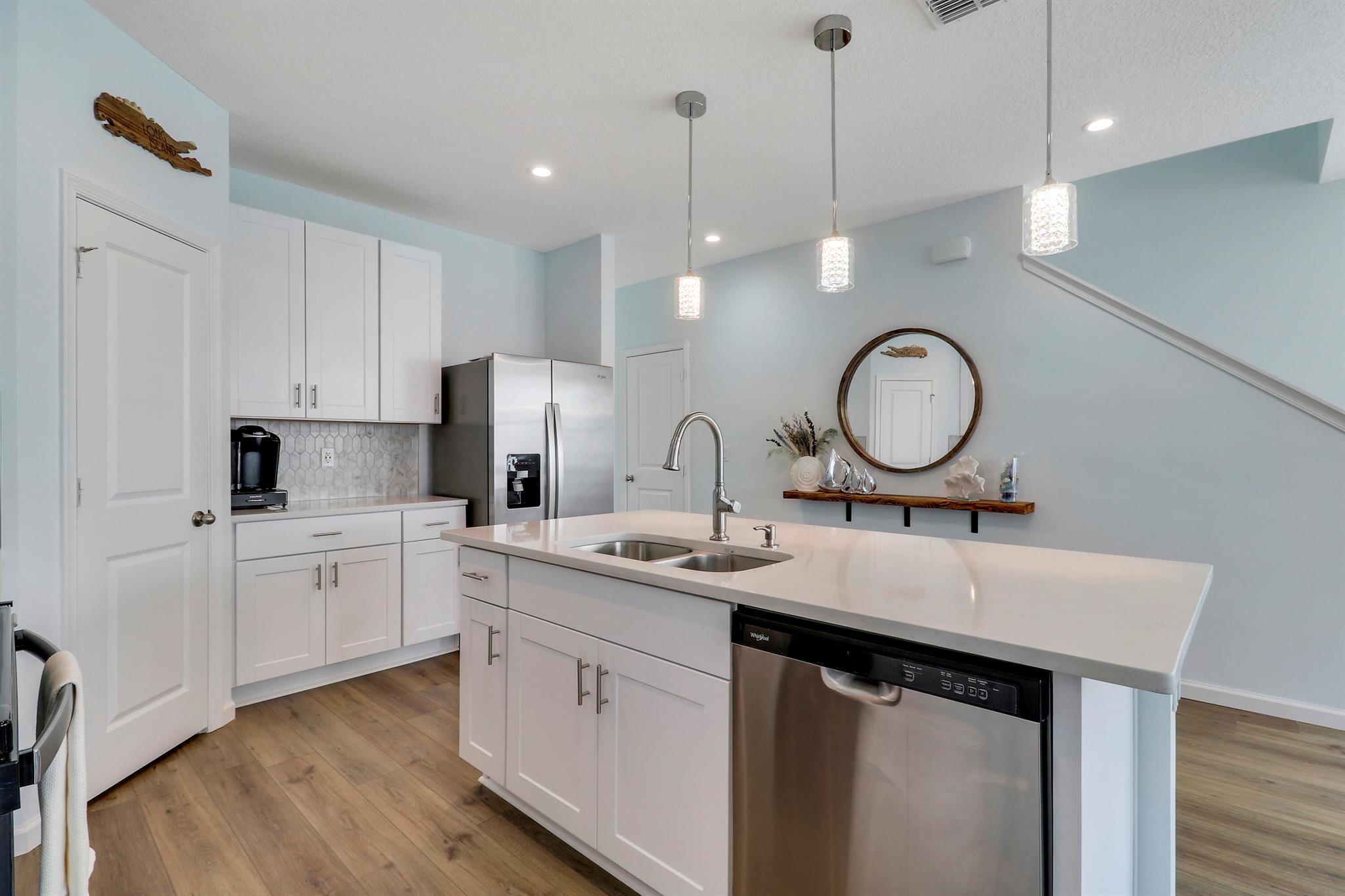 Edgewater Pointe - Residential Lease