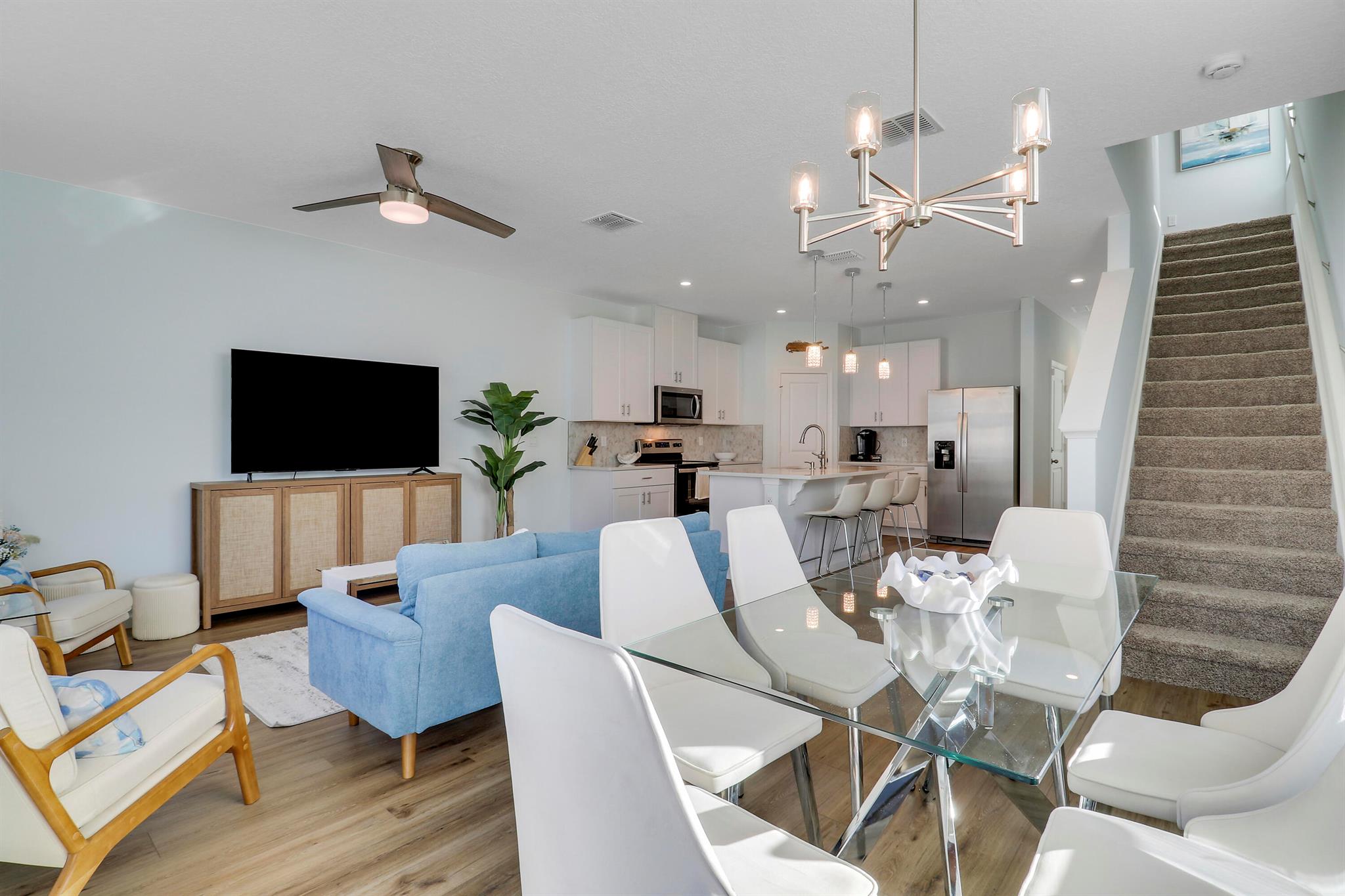 Edgewater Pointe - Residential Lease