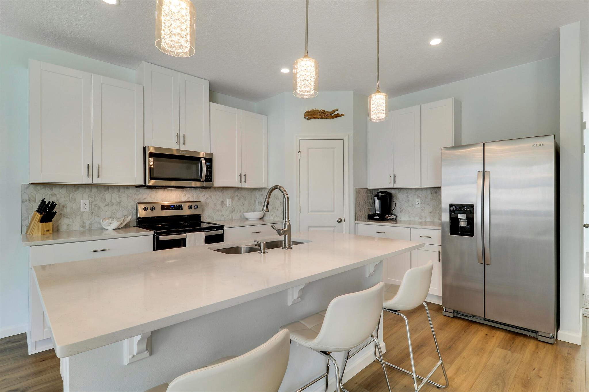 Edgewater Pointe - Residential Lease