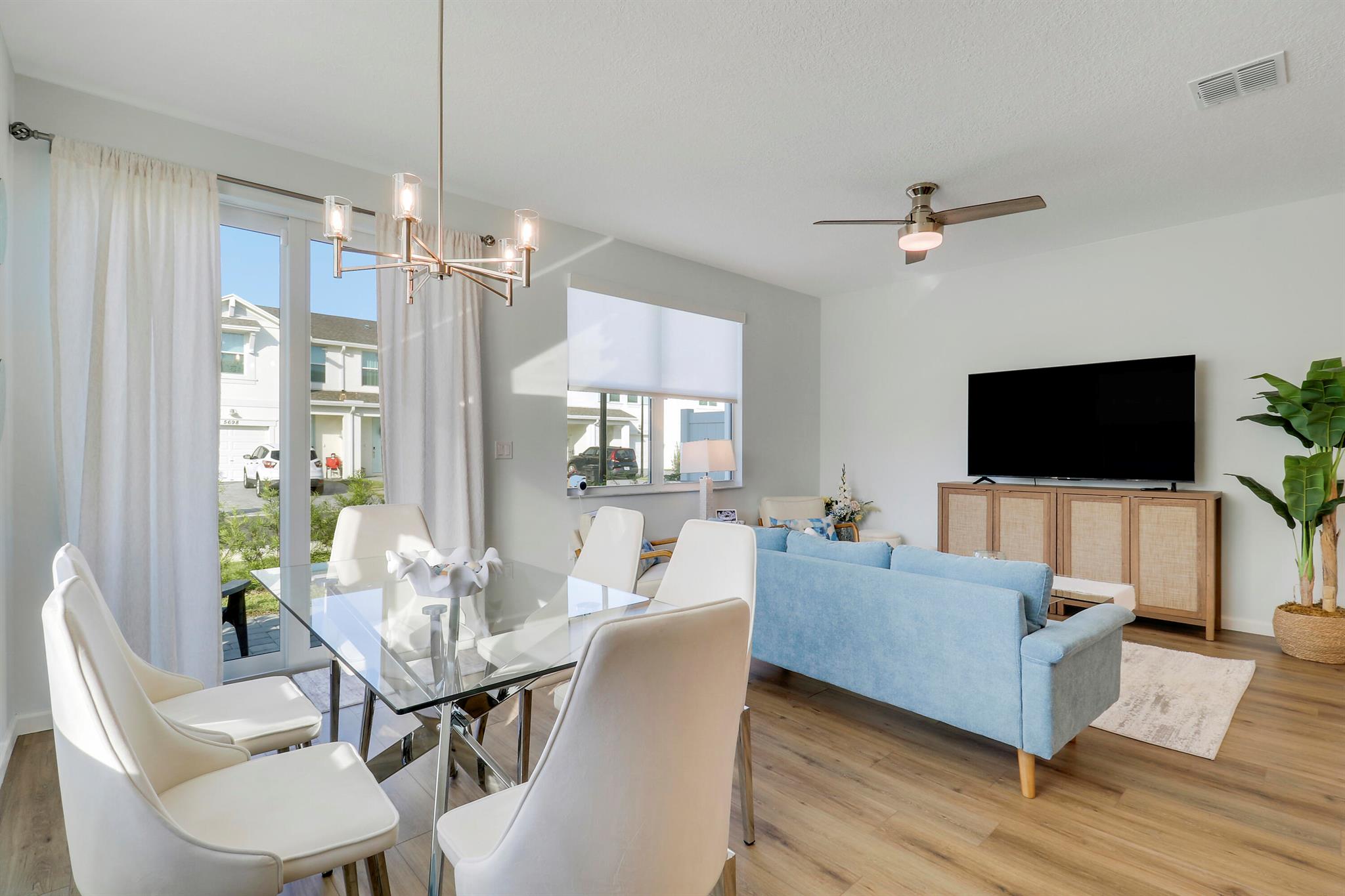 Edgewater Pointe - Residential Lease