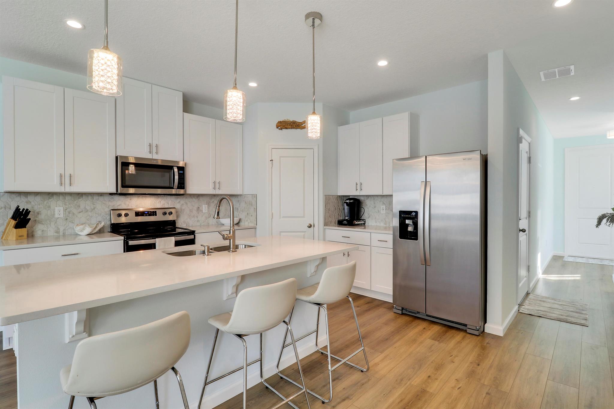 Edgewater Pointe - Residential Lease