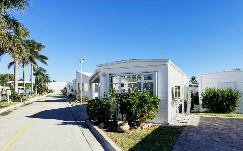Photo of 208 Flamingo Drive N #N, Briny Breezes, FL 33435 (MLS # R11049678)
