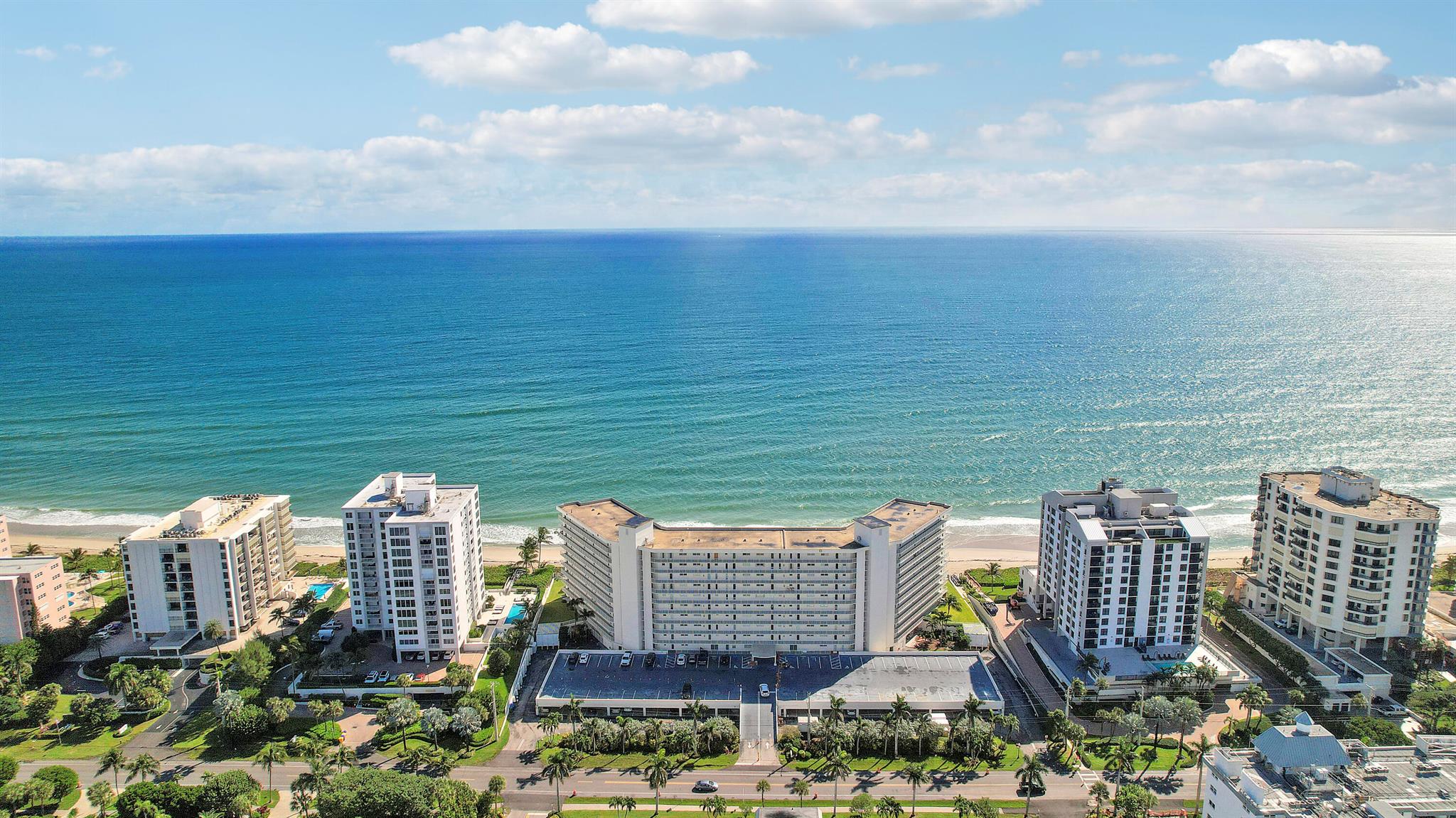 PENTHOUSE TOWERS CONDO - Residential