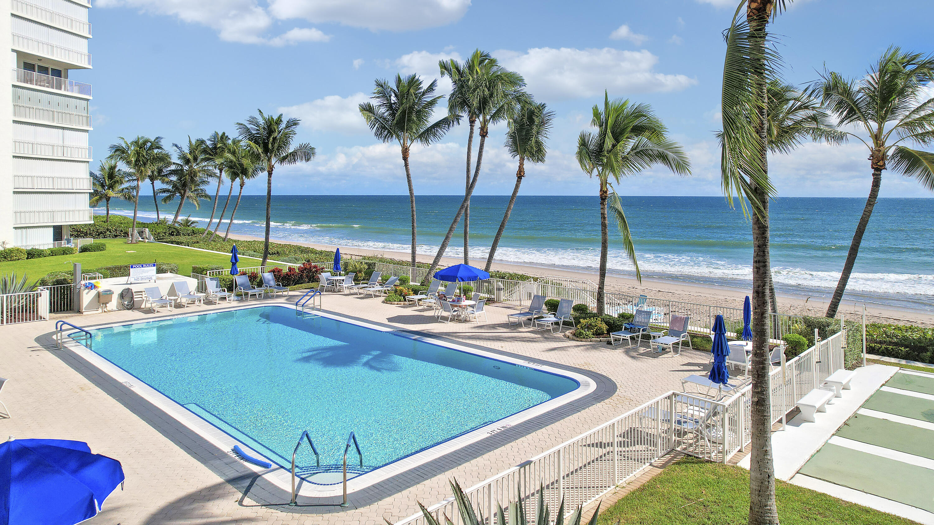 PENTHOUSE TOWERS CONDO - Residential