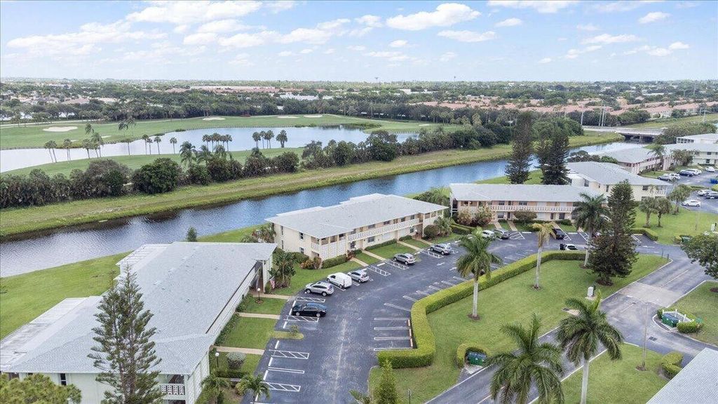 Photo of 1905 NW 18th Street #101, Delray Beach, FL 33445 (MLS # R11154304)