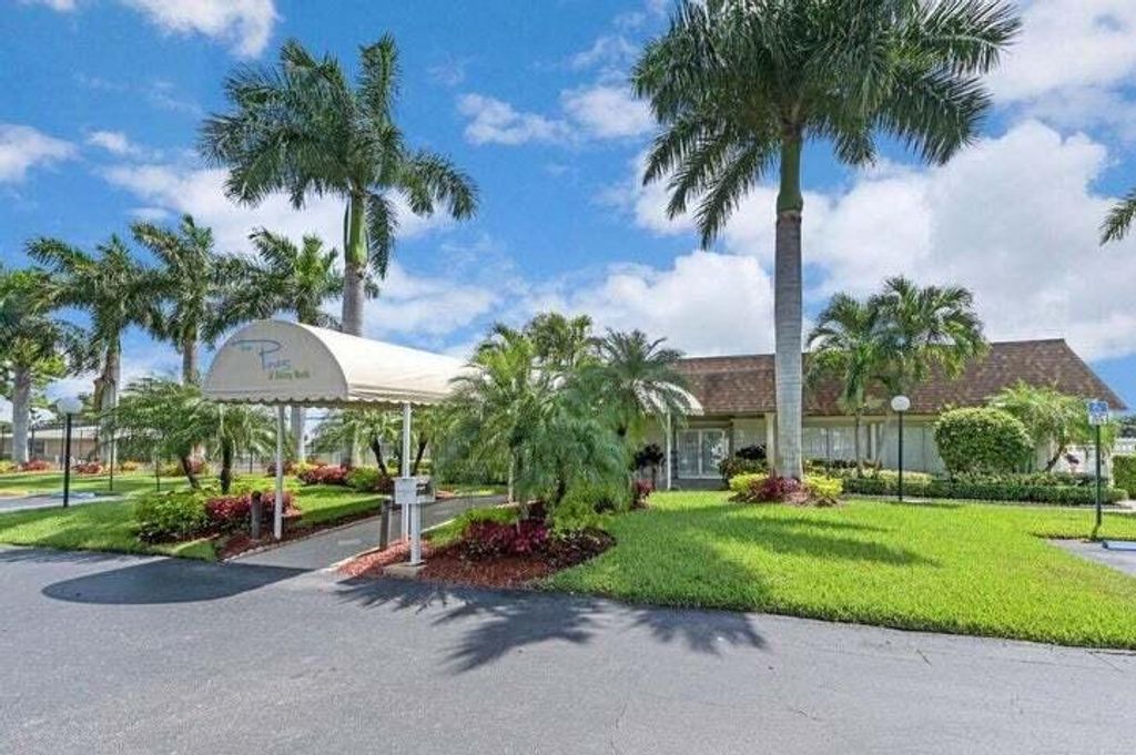 Photo of 1905 NW 18th Street #101, Delray Beach, FL 33445 (MLS # R11154304)