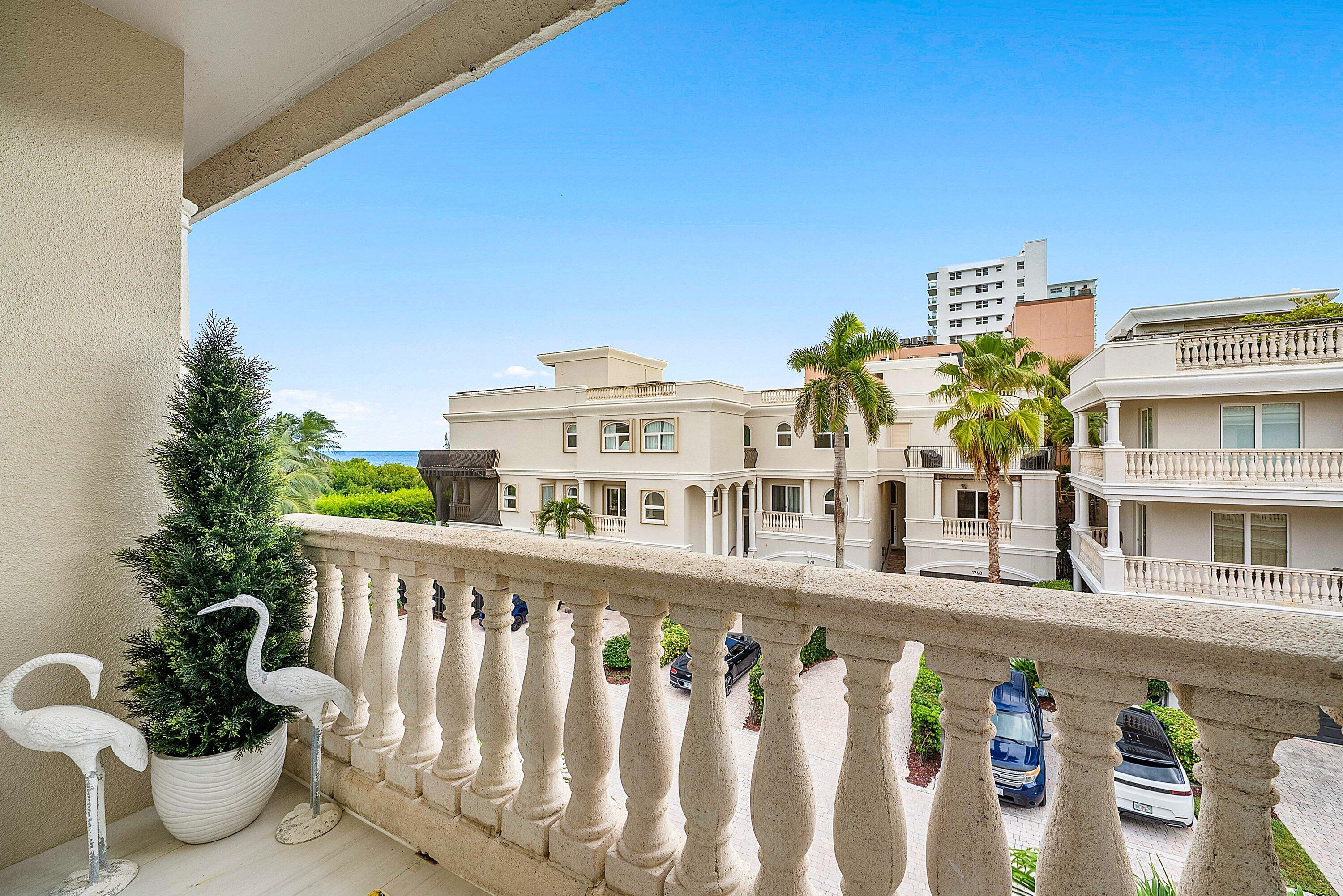 HILLSBORO SHORES SEC - Residential