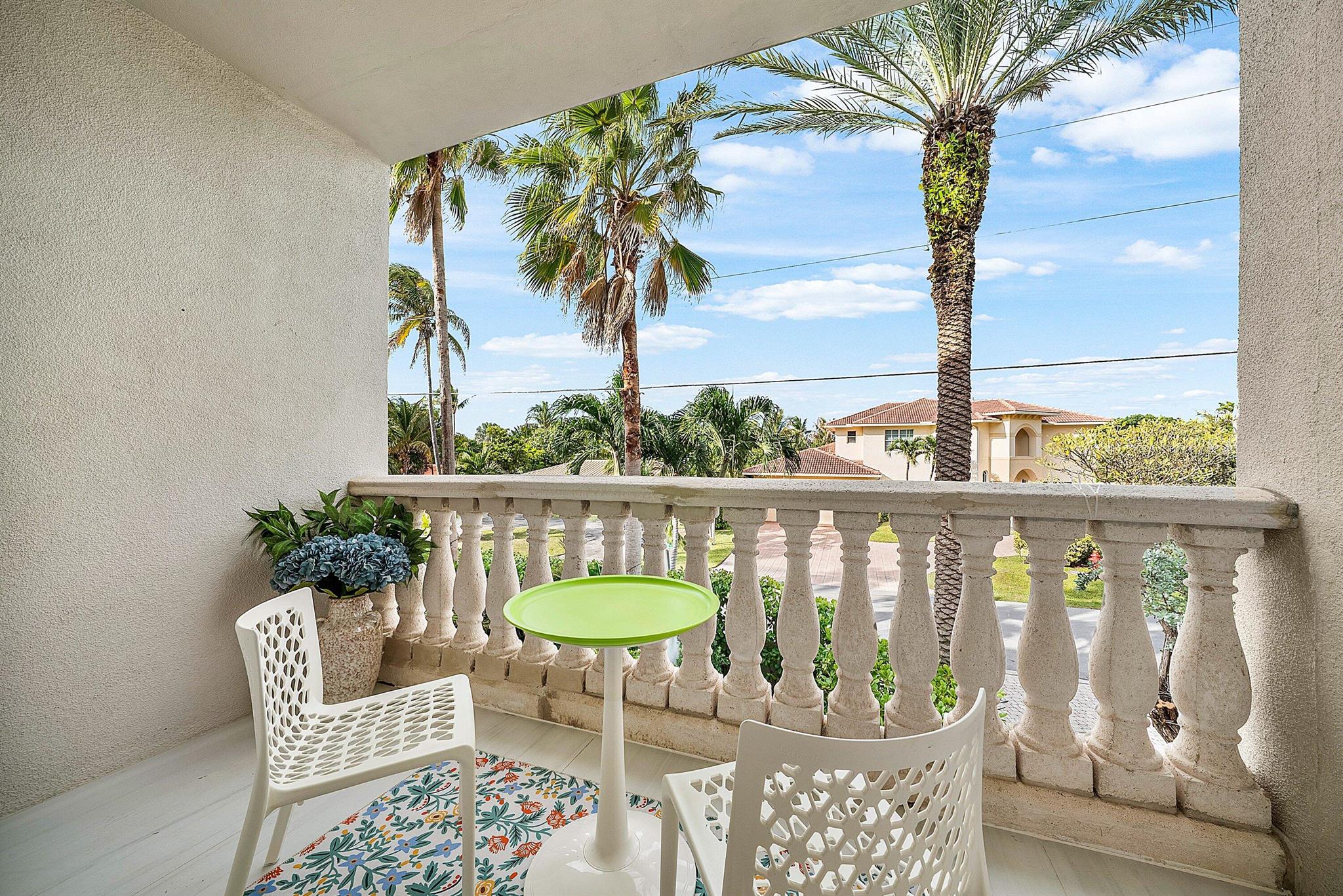 HILLSBORO SHORES SEC - Residential