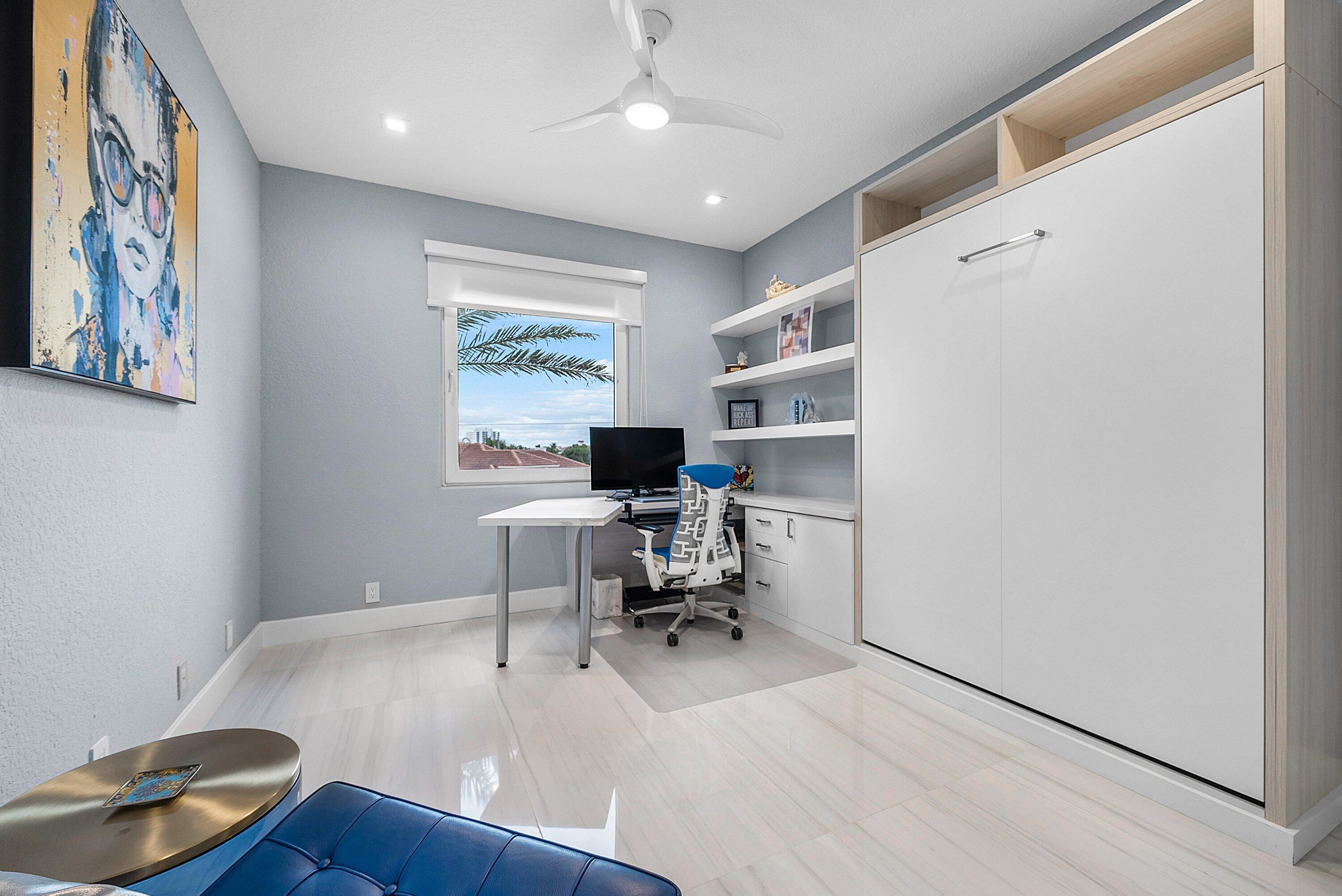 HILLSBORO SHORES SEC - Residential