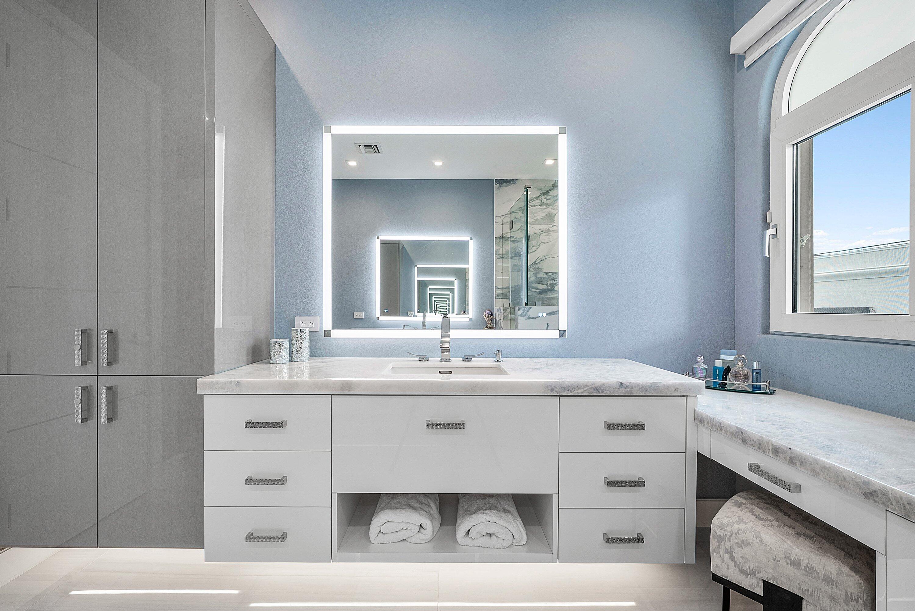 HILLSBORO SHORES SEC - Residential