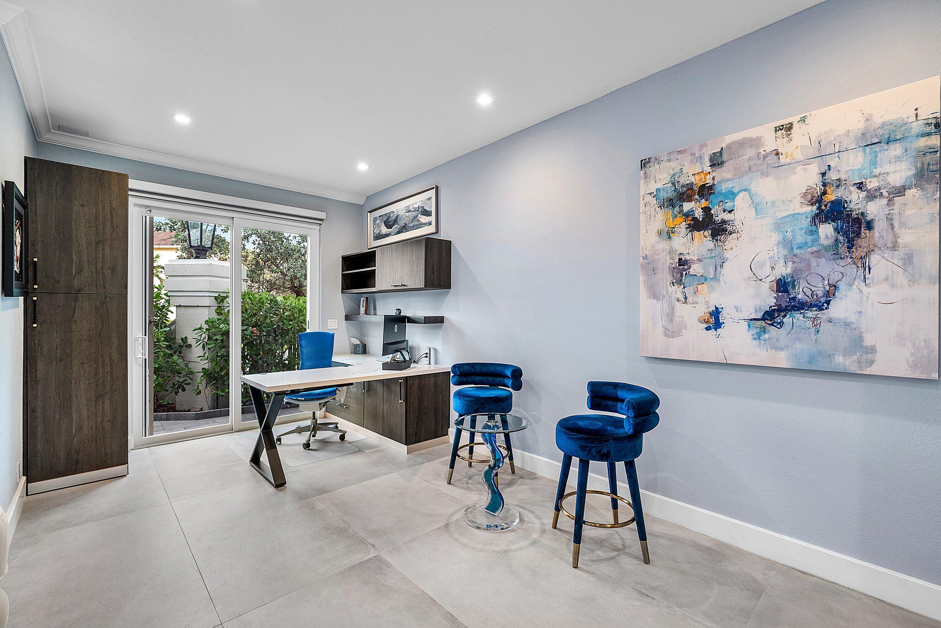 HILLSBORO SHORES SEC - Residential